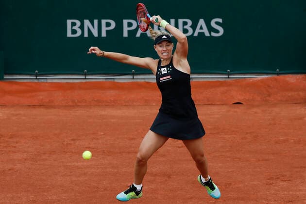 Tennis, French Open, Tag 6, Kerber - Sasnowitsch Angelique Kerber (GER) Vs Aliaksandra Sasnovich TENNIS : Roland-Garros - 27 05 2022 MichaelBaucher Panoramic 