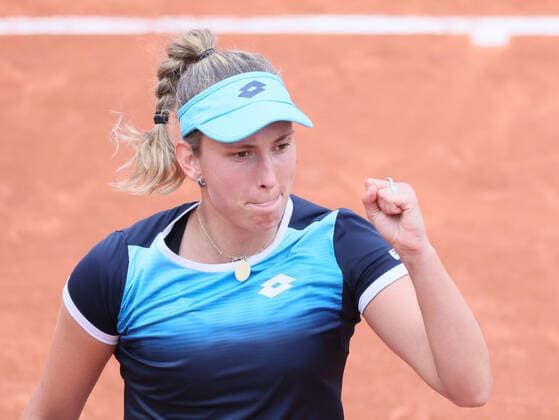 Belgian Elise Mertens celebrates during a tennis match against Russian Gracheva, in the third round of the women s singles at the Roland Garros French Open tennis tournament, in Paris, France, Friday 27 May 2022. This year s tournament takes place from 22 May to 5 June. BENOITxDOPPAGNE  x35548019x