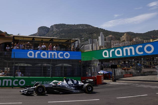 22 TSUNODA Yuki (jap), Scuderia AlphaTauri AT03, action during the Formula 1 Grand Prix de Monaco 2022, 7th round of the 2022 FIA Formula One World Championship, WM, Weltmeisterschaft on the Circuit de Monaco, from May 27 to 29, 2022 in Monte-Carlo, Monaco - F1 - MONACO GRAND PRIX 2022 DPPI Panoramic  00122018__DE_2985.JPG_