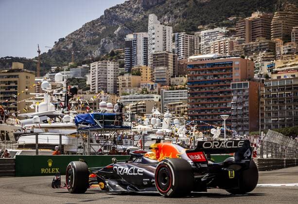 MONTE-CARLO - Max Verstappen (Oracle Red Bull Racing) during 1st practice for the F1 Grand Prix of Monaco at Circuit de Monaco on May 27, 2022 in Monte-Carlo, Monaco. REMKO DE WAAL F1 Grand Prix van Monaco practice 1 2022 xVIxANPxSportx xxANPxIVx