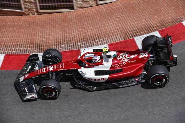 24 ZHOU Guanyu (chi), Alfa Romeo F1 Team ORLEN C42, action during the Formula 1 Grand Prix de Monaco 2022, 7th round of the 2022 FIA Formula One World Championship, WM, Weltmeisterschaft on the Circuit de Monaco, from May 27 to 29, 2022 in Monte-Carlo, Monaco - F1 - MONACO GRAND PRIX 2022 DPPI Panoramic  00122018__R5_0206