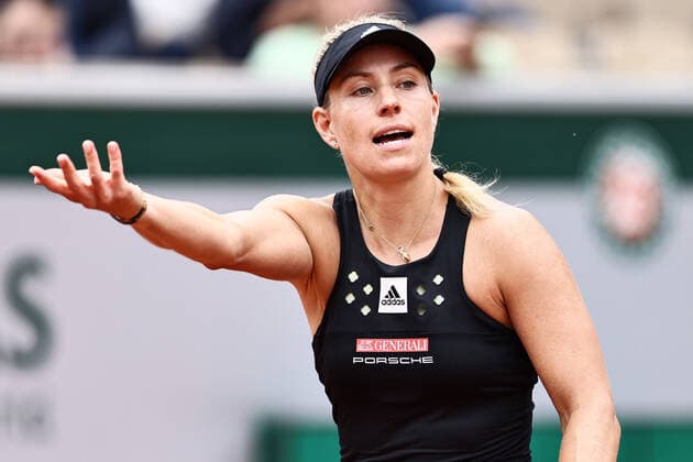 Angelique Kerber, GER, during third round of 2022 French Open at Roland Garros, Paris, 27 05 2022; -