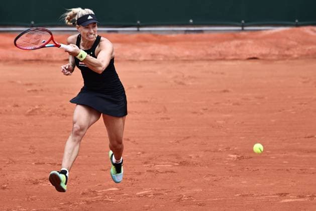 Angelique Kerber, GER, during third round of 2022 French Open at Roland Garros, Paris, 27 05 2022; -