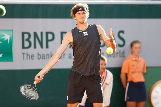 27.05.2022, Tennis, French Open 2022 Roland-Garros, FRA, Paris, Roland Garros v. li. Alexander Zverev (GER) Tennis, French Open 2022 Roland-Garros Paris Copyright: xBeckerxEibner-Pressefotox EP_hec