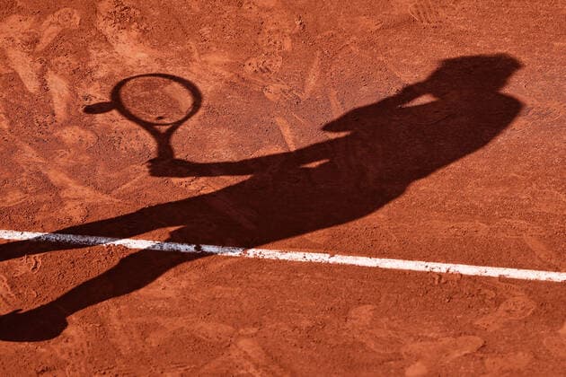 Typical: shadow of Rafael Nadal, ESP, during third round of 2022 French Open at Roland Garros, Paris, 27 05 2022; -