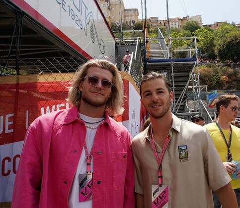 FORMULA 1 GRAND PRIX DE MONACO 2022 29.05.2022, Monaco Circuit, Monte Carlo, FORMULA 1 GRAND PRIX DE MONACO 2022 , im Bild Torwart Loris Karius mit Riccardo Basile