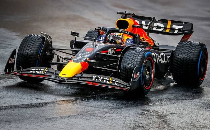 MONTE-CARLO - Max Verstappen (1) with the Oracle Red Bull Racing RB18 Honda during the F1 Grand Prix of Monaco at Circuit de Monaco on May 29, 2022 in Monte-Carlo, Monaco. REMKO DE WAAL F1 Grand Prix van Monaco, RACE 2022 xVIxANPxSportx xxANPxIVx