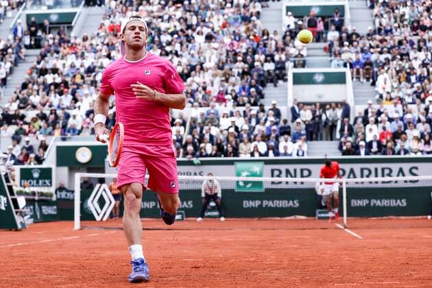 TENNIS - French Open 2022 PARIS,FRANCE,29.MAY.22 - TENNIS - ATP, Tennis Herren World Tour, French Open, Roland Garros, Grand Slam. Image shows Diego Schwartzman (ARG).  GEPAxpictures xPatrickxSteiner