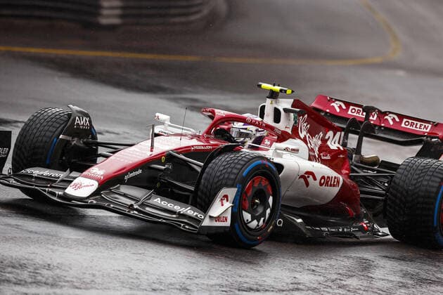 24 ZHOU Guanyu (chi), Alfa Romeo F1 Team ORLEN C42, action during the Formula 1 Grand Prix de Monaco 2022, 7th round of the 2022 FIA Formula One World Championship, WM, Weltmeisterschaft on the Circuit de Monaco, from May 27 to 29, 2022 in Monte-Carlo, Monaco - F1 - MONACO GRAND PRIX 2022 - Race DPPI Panoramic  _R5_4592