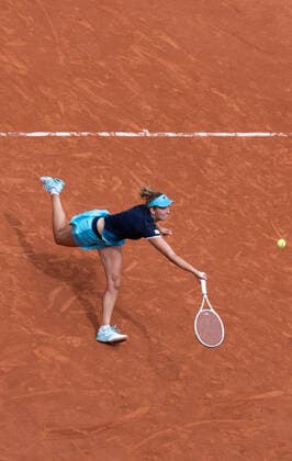 Belgian Elise Mertens pictured in action during a tennis match against American Gauff, in the women s fourth round at the Roland Garros French Open tennis tournament, in Paris, France, Sunday 29 May 2022. This year s tournament takes place from 22 May to 5 June. BENOITxDOPPAGNE  x35610556x