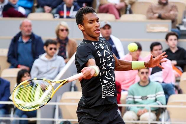 TENNIS - French Open 2022 PARIS,FRANCE,29.MAY.22 - TENNIS - ATP, Tennis Herren World Tour, French Open, Roland Garros, Grand Slam. Image shows Felix Auger-Aliassime (CAN).  GEPAxpictures xPatrickxSteiner