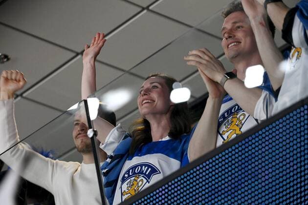 Eishockey, WM Finale, Finnland - Kanada Prime minister of Finland Sanna Marin cheers during the 2022 IIHF Ice hockey, Eishockey World Championships final match between Finland and Canada in Tampere, on May 29th, 2022. Tampere Finland LKFTJK20220529220525VUDZ  Copyright: xEmmixKorhonenx