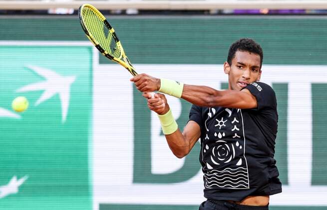 TENNIS - French Open 2022 PARIS,FRANCE,29.MAY.22 - TENNIS - ATP, Tennis Herren World Tour, French Open, Roland Garros, Grand Slam. Image shows Felix Auger-Aliassime (CAN).  GEPAxpictures xPatrickxSteiner