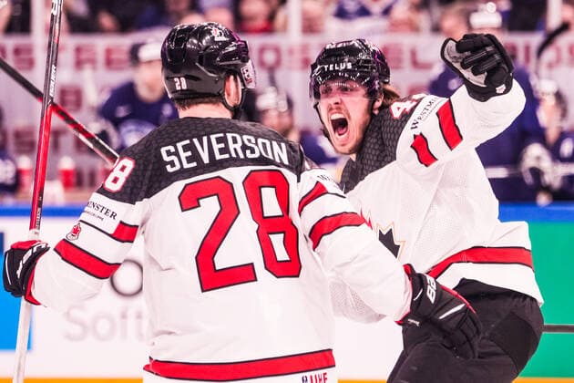 TAMPERE, FINLAND - MAY 29: Max Comtois of Canada (R) celebrates his goal during the 2022 IIHF Ice hockey, Eishockey World Championship, WM, Weltmeisterschaft match between Finland and Canada at Nokia Arena on May 29, 2022 in Tampere, Finland. Tampere Nokia Arena Finland Copyright: xJustPictures.ch JarixPestelaccix