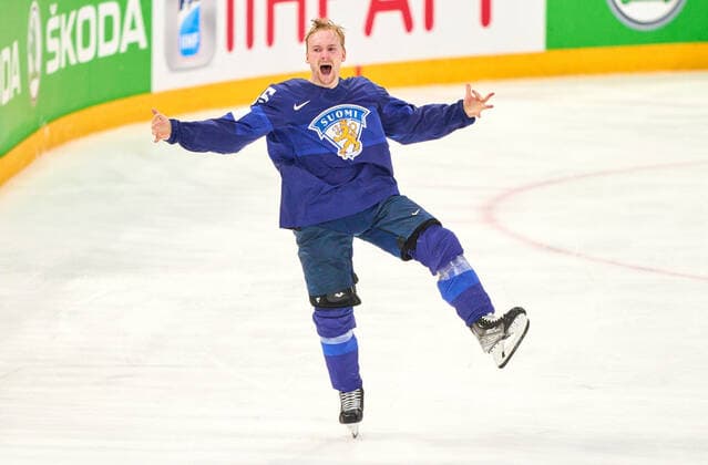 Sport Themen der Woche KW21 Sport Bilder des Tages Eishockey, WM Finale, Finnland - Kanada Sakari Manninen FIN Nr. 65 st 4-3 in the match FINLAND - CANADA IIHF Ice hockey, Eishockey World Championship, WM, Weltmeisterschaft final in Tampere, Finland, May 29, 2022, Season 2021 2022