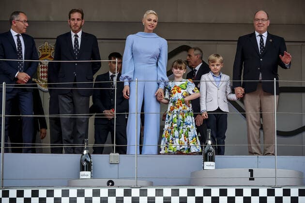 Prince Albert, Princess Charlene, podium ambiance during the Formula 1 Grand Prix de Monaco 2022, 7th round of the 2022 FIA Formula One World Championship, WM, Weltmeisterschaft on the Circuit de Monaco, from May 27 to 29, 2022 in Monte-Carlo, Monaco - F1 - MONACO GRAND PRIX 2022 - Race DPPI Panoramic  0012201908312