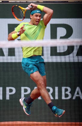 Spanish Rafael Nadal returns the ball to Canadian Felix Auger-Aliassime during their French Tennis Open match at Roland Garros near Paris, France, on Sunday May 29, 2022. Nadal won 3-6, 6-3, 6-2, 3-6, 6-3.  PAR20220529129 MAYAxVIDON-WHITE