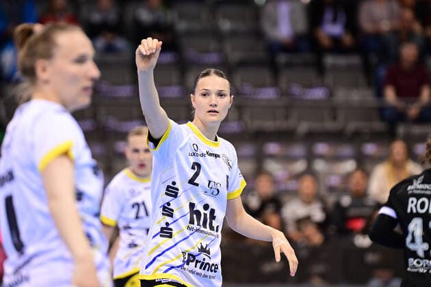 Handball I Frauen I Saison 2021-2022 I OLYMP Final4 2022 I Spiel um Platz 3 I Buxtehuder SV - Thüringer HC I 29.05.2022 Nahaufnahme, Einzelfoto, Freisteller, Portrait, Porträt, Einzelbild, Einzelfoto, Körper: Liv Süchting (2, Buxtehuder Sportverein) Stuttgart Porsche-Arena Baden-Württemberg Deutschland Copyright: xLobeca FelixxSchlikisx