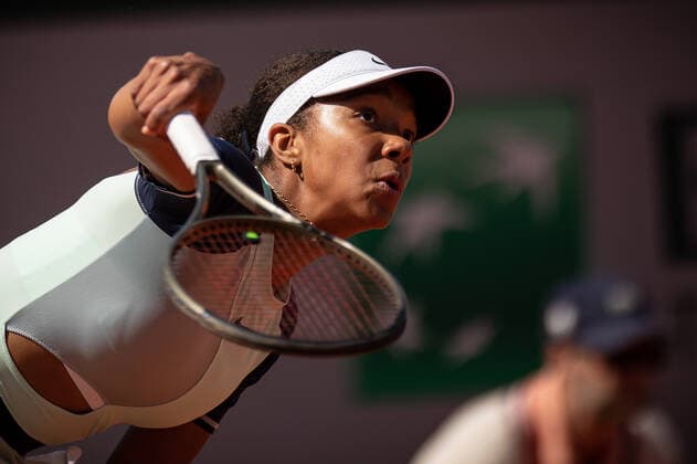 Mathilde NGIJOL CARRE (FRA) contre Olivia CARNEIRO (BRA) TENNIS : Roland Garros Junior 2022 - 30 05 2022 AurelienMorissard Panoramic 