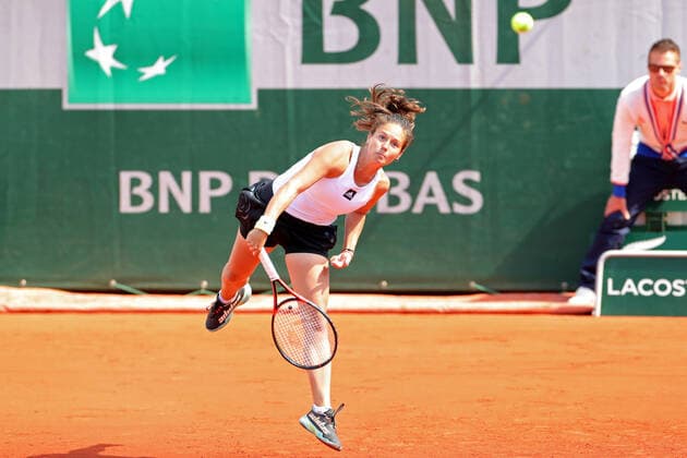 30th May 2022; Roland Garros, Paris, France: French Open Tennis tournament: Daria Kasatkina serves to Camila Giorgi (ITA)  ActionPlus12395014 JonxBromley