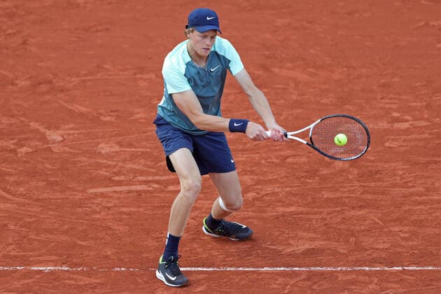 30th May 2022; Roland Garros, Paris, France: French Open Tennis tournament: Jannik Sinner (ITA) plays a backhand return to Andrey Rublev  ActionPlus12395297 JonxBromley