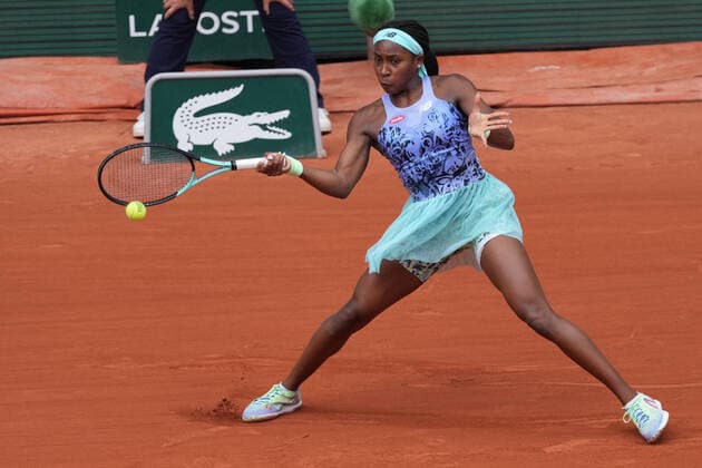 May 31, 2022, PARIS, France: COCO GAUFF of United Stats return the ball to SLOANE STEPHENS of United stats during the Quarter final of the French Open 2022, Grand Slam tennis womenÃ¢â‚¬â ¢s tournament at the Roland Garros Stadium - Paris France..Coco Gauff won : 7:5 6:2 PARIS France - ZUMAp119 20220531_zaf_p119_045 Copyright: xPierrexSteveninx