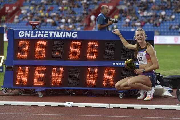 Bilder des Jahres 2022, Sport 05 Mai Sport Themen der Woche KW22 Sport Bilder des Tages Dutch track and field athlete Femke Bol wins the women’s 400-meter hurdles, setting a world record during Golden Spike, international athletic meet of Continental Tour - Gold category in Ostrava, Czech Republic, May 31, 2022. (CTKxPhoto JaroslavxOzana) CTKPhotoP2022053107264  jao