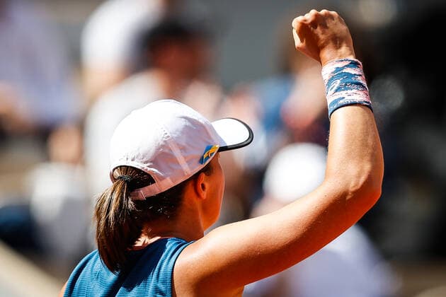 June 1, 2022, Paris, France, France: Iga SWIATEK of Poland celebrates his victory during the Day eleven of Roland-Garros 2022, French Open 2022, Grand Slam tennis tournament at the Roland-Garros stadium on June 01, 2022 in Paris, France. Paris France - ZUMAm308 20220601_zsp_m308_013 Copyright: xMatthieuxMirvillex