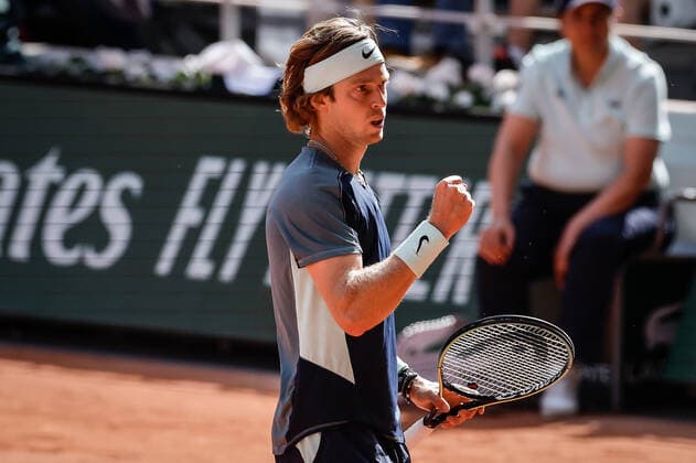 June 1, 2022, Paris, France, France: Andrey RUBLEV of Russia celebrates his point during the Day eleven of Roland-Garros 2022, French Open 2022, Grand Slam tennis tournament at the Roland-Garros stadium on June 01, 2022 in Paris, France. Paris France - ZUMAm308 20220601_zsp_m308_018 Copyright: xMatthieuxMirvillex