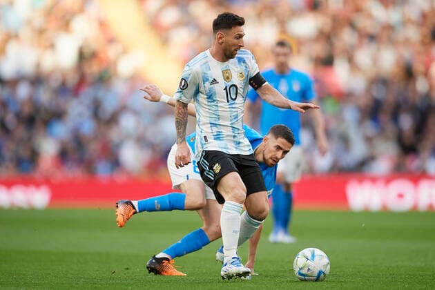 Italy v Argentina - Finalissima 2022 Lionel Messi (Paris Saint-Germain) of Argentina in action during the Finalissima 2022 match between Argentina and Italy at Wembley Stadium on June 1, 2022 in London, England. London England United Kingdom  Copyright: xJosexBretonx originalFilename:breton-italyvar220601_npsnY.jpg
