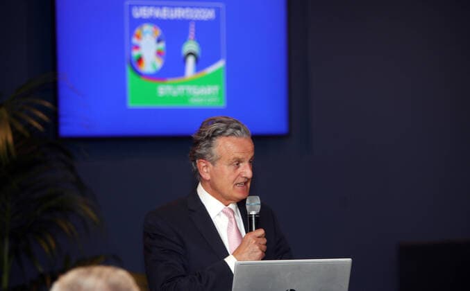 01.06.22 Fussball UEFA EM Euro 2024 Kick-Off Veranstaltung Stuttgart Deutschland, Stuttgart, 01.06.2022, Fussball, UEFA EM Euro 2024 Kick-Off Veranstaltung Stuttgart: Frank Nopper (OB Stadt Stuttgart).