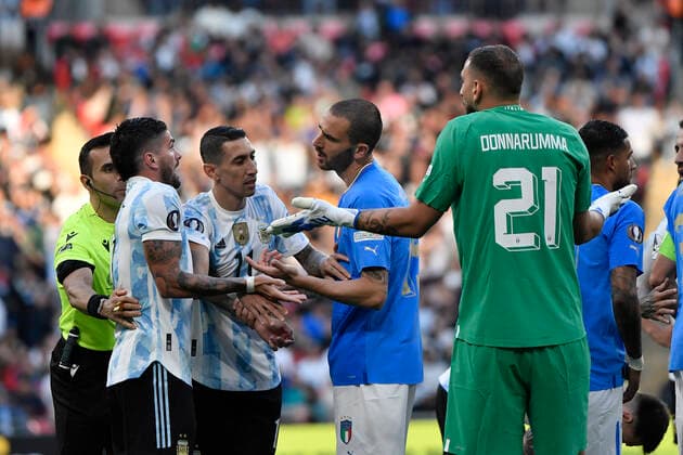 Leonardo Bonucci and Gianluigi Donnarumma of Italy, Angel Di Maria and Rodrigo De Paul of Argentina during the Finalissima trophy 2022 football match between Italy and Argentina at Wembley stadium in London, England, June 1st, 2022. Photo Andrea Staccioli Insidefoto AndreaxStaccioli