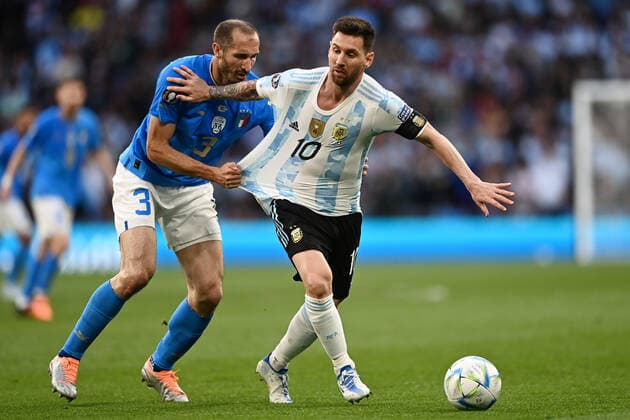 Mg Londra (Inghilterra) 01 06 2022 - Finalissima 2022 Italia-Argentina foto Matteo Gribaudi Image nella foto: Giorgio Chiellini-Lionel Messi 