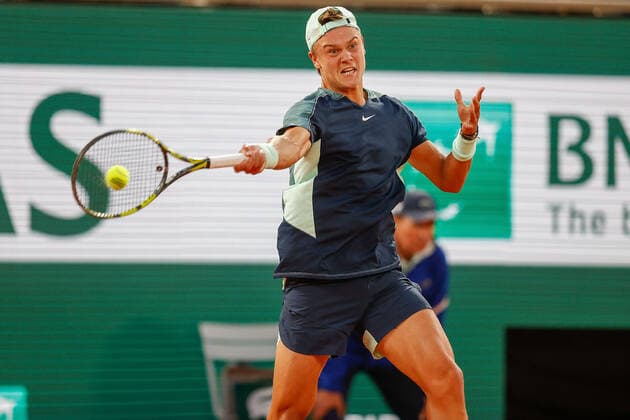 01.06.2022, Tennis, French Open 2022 Roland-Garros, FRA, Paris, Roland Garros Bild: v.l. Holger Rune (DK) Copyright: HMBxMedia AntonioxBorga