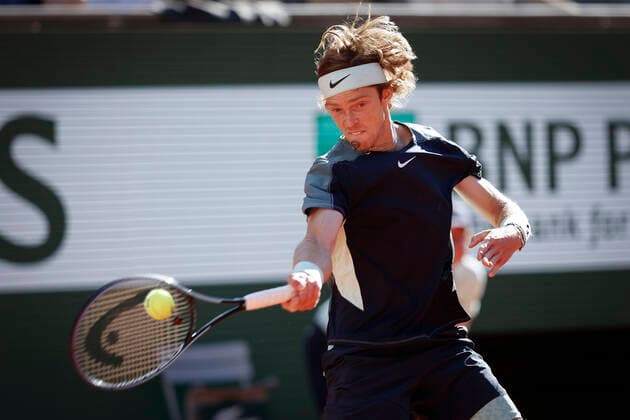 French Open 2022, Andrey Rublev Tennis - French Open 2022 - Grand Slam ATP, Tennis Herren WTA, Tennis Damen ITF - Roland Garros - Paris - - France - 1 June 2022. Copyright: xJuergenxHasenkopfx