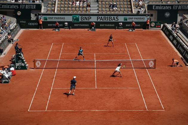 Ena SHIBAHARA (JPN) et Wesley KOOLHOF (NED) contre Ulrikke EIKERI (NOR) et Joran VLIEGEN (BEL) TENNIS : Roland Garros 2022 - Finale Double Mixte - 02 06 2022 AurelienMorissard Panoramic 