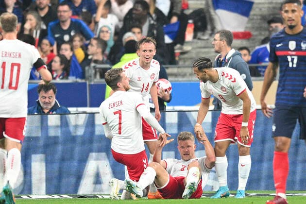 joie des joueurs du Danemark apres le but de Andreas Cornelius (Danemark) FOOTBALL : France vs Danemark - Ligue des Nations - 03 06 2022 JBAutissier Panoramic 