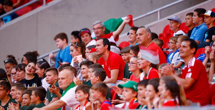 Hungary v England UEFA Nations League A general shot of Hungarian fans in the stands during the UEFA Nations League match between England and Hungary at the Puskas Stadium, Budapest Content Not Available For UK Newspapers Copyright: xPaulxChestertonx FIL-16979-0025 UK Newspapers OUT