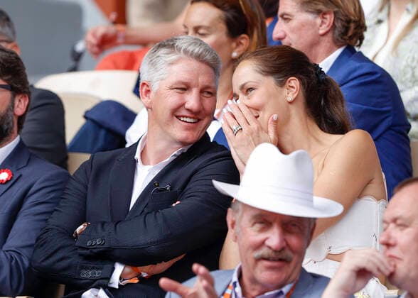 French Open Paris, Roland Garros, Bastian Schweinsteiger und Ehefrau Ana Ivanovic in der Ehrenloge Tennis - Australian Open 2022 - Grand Slam - French Open Paris, Roland Garros - 4 June 2022. Copyright: xJuergenxHasenkopfx