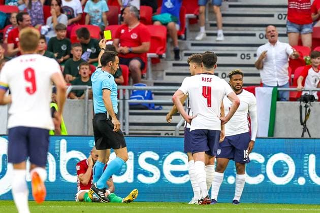 Hungary v England UEFA Nations League 04 06 2022. Reece James (15) of England receives a yellow card and Hungary are awarded a penalty during the UEFA Nations League match between Hungary and England at Puskas Arena Park, Budapest, Hungary on 4 June 2022. Editorial use only , Copyright: xNigelxKeenex PSI-15373-0047
