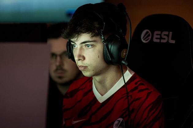 VBL Grand Final by bevestor; 04.06.2022 Dylan DullenMIKE Neuhausen (SC Freiburg) Virtual Bundesliga Grand Final by bevestor, Koeln, XPOST