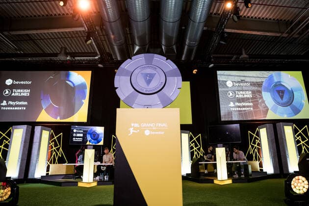 VBL Grand Final by bevestor; 05.06.2022 Die Meisterschale der VBL Virtual Bundesliga Grand Final by bevestor, Koeln, XPOST