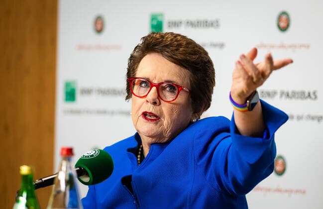June 4, 2022, PARIS, FRANCE: Billie Jean King of the United States talks to the media before the final of the 2022 Roland Garros Grand Slam tennis tournament PARIS FRANCE - ZUMAa181 20220604_zaa_a181_117 Copyright: xRobxPrangex