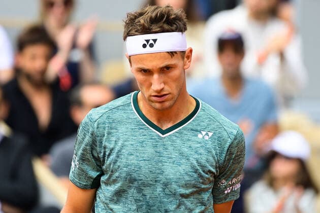Attitude - Deception de Casper Ruud ( NOR ) TENNIS : Roland Garros 2022 - Internationaux de France - 05 06 2022 FedericoPestellini Panoramic 