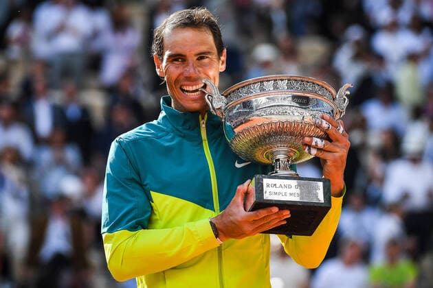 June 5, 2022, Paris, France, France: Rafael NADAL of Spain celebrates his victory with the trophy during the Day fifteen of Roland-Garros 2022, French Open 2022, Grand Slam tennis tournament at the Roland-Garros stadium on June 05, 2022 in Paris, France. Paris France - ZUMAm308 20220605_zsp_m308_016 Copyright: xMatthieuxMirvillex