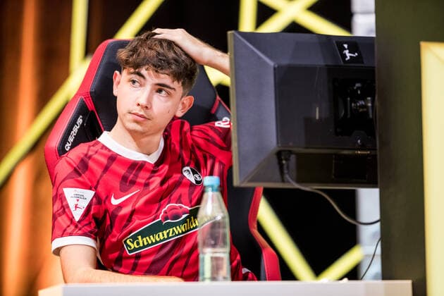 VBL Grand Final by bevestor; 05.06.2022 Dylan DullenMIKE Neuhausen (SC Freiburg) Virtual Bundesliga Grand Final by bevestor, Koeln, XPOST