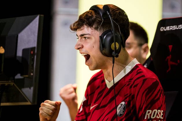 VBL Grand Final by bevestor; 05.06.2022 Dylan DullenMIKE Neuhausen (SC Freiburg NEO) jubelt Virtual Bundesliga Grand Final by bevestor, Koeln, XPOST