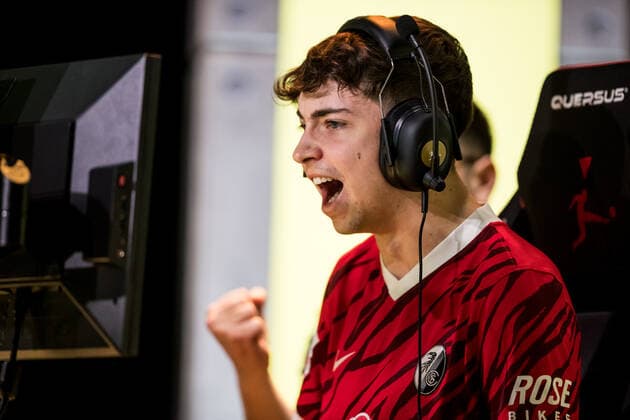 VBL Grand Final by bevestor; 05.06.2022 Dylan DullenMIKE Neuhausen (SC Freiburg NEO) jubelt Virtual Bundesliga Grand Final by bevestor, Koeln, XPOST