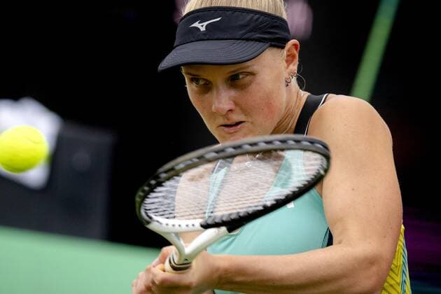 2022-06-06 13:40:28 ROSMALEN - Tennis player Suzan Lamens in action at the international tennis tournament Libema Open. The combined Dutch tennis tournament for men and women will be held on the grass courts of Autotron for twelve days. ANP SANDER KONING netherlands out - belgium out Rosmalen xVIxxIVx