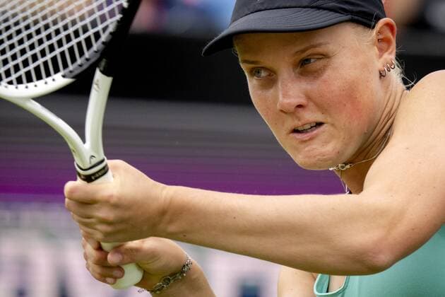 2022-06-06 13:41:23 ROSMALEN - Tennis player Suzan Lamens in action at the international tennis tournament Libema Open. The combined Dutch tennis tournament for men and women will be held on the grass courts of Autotron for twelve days. ANP SANDER KONING netherlands out - belgium out Rosmalen xVIxxIVx